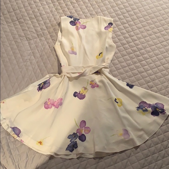 Silk wrap around dress - Picture 2 of 2